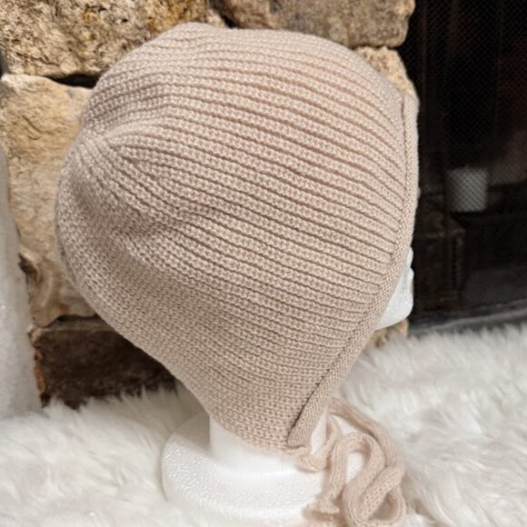 New Cream Knit Winter Bonnet Hat With Ties - Picture 5 of 7